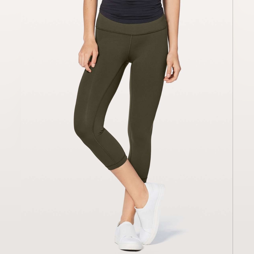 Lululemon Wunder under crop 💚